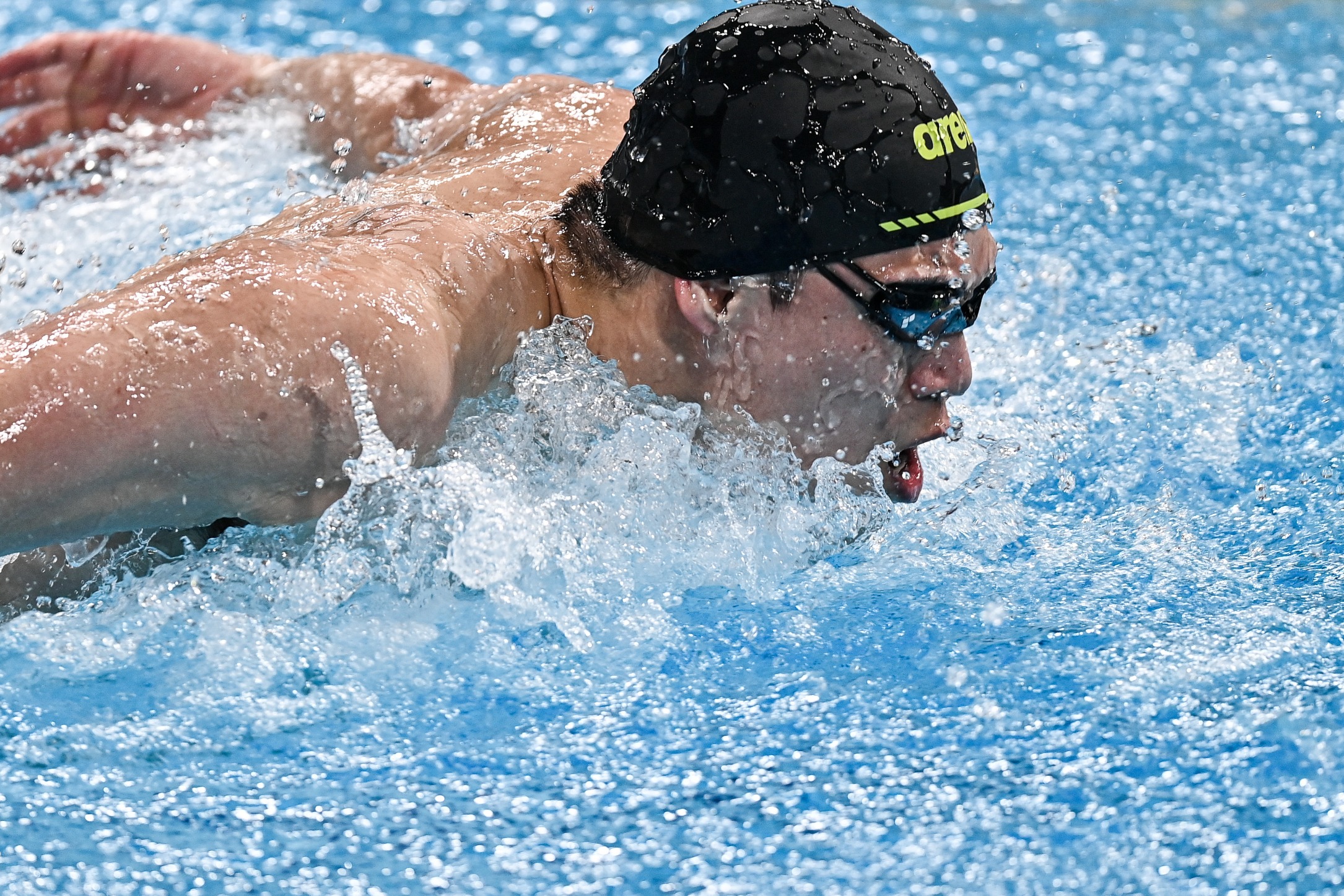 开云体育入口-游泳球员突破自我，表现堪称完美