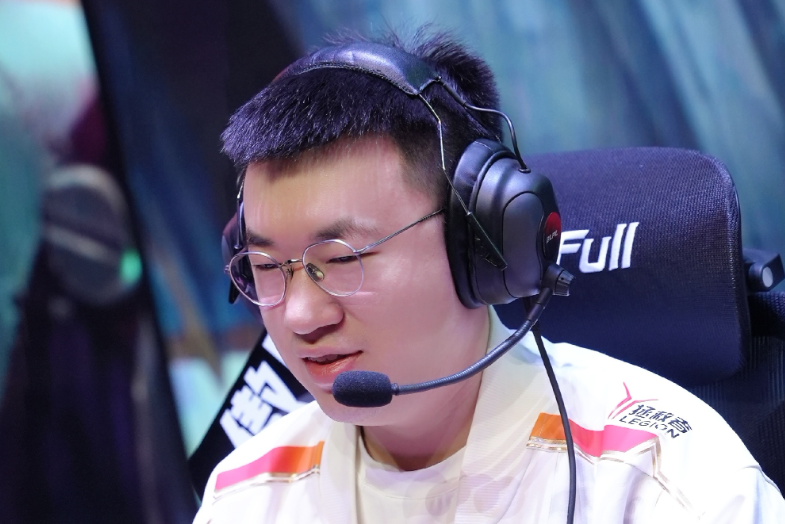 开云体育登录-LPL选手发挥出色，荣膺最佳MVP的简单介绍