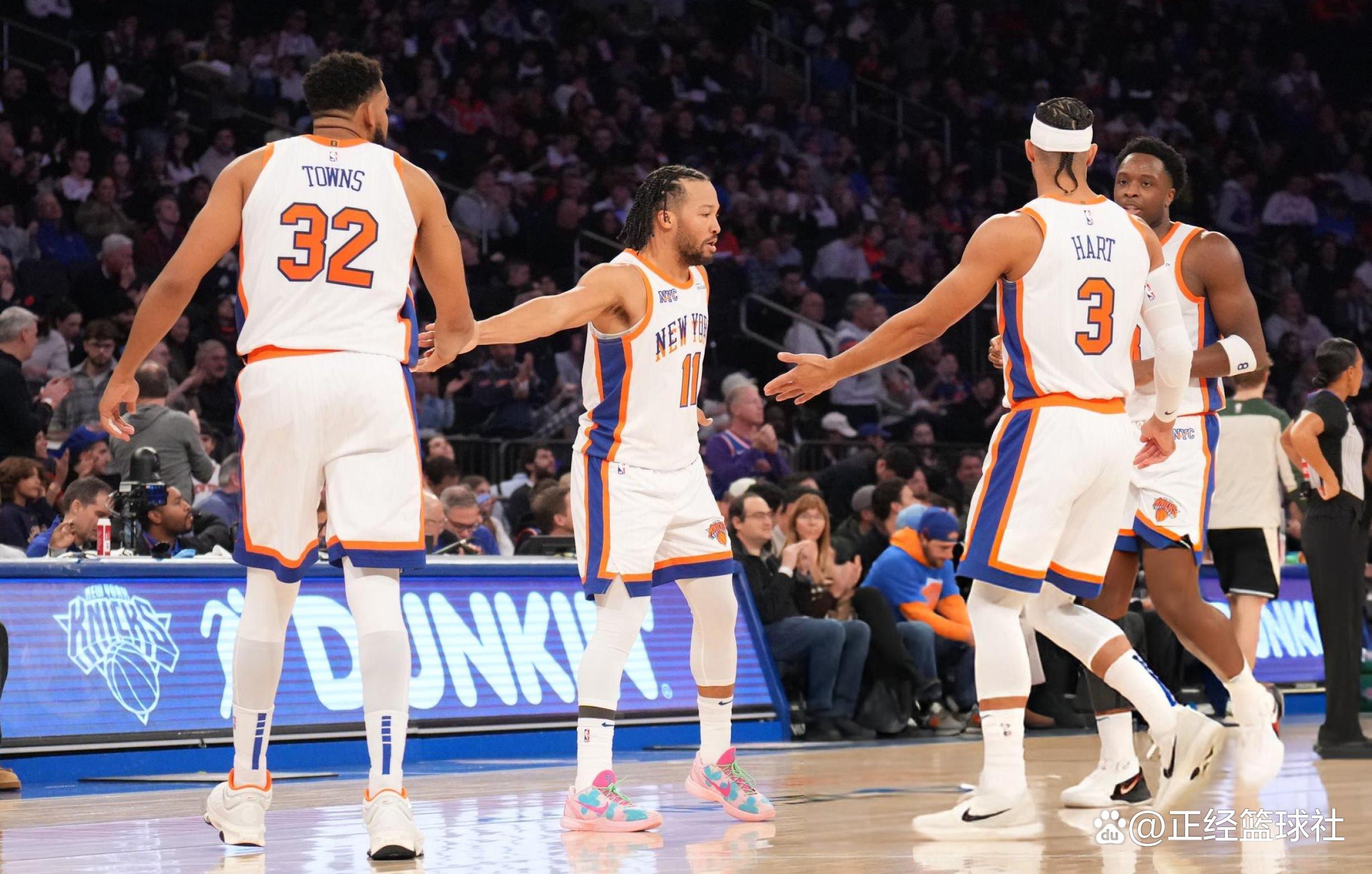 吉林队险胜尼克斯，浓眉哥带队取胜