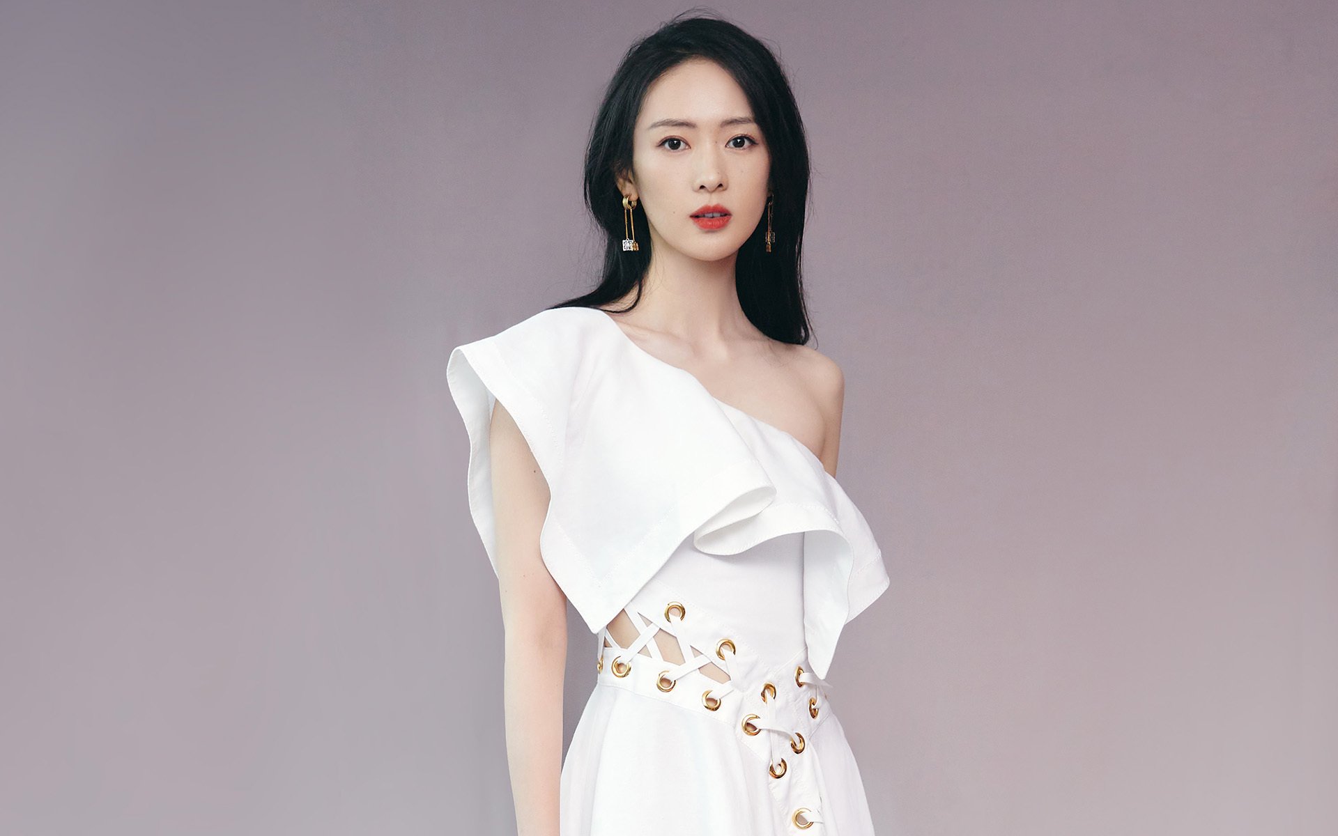 隔空对决,湖人的铁壁与格林的火刃