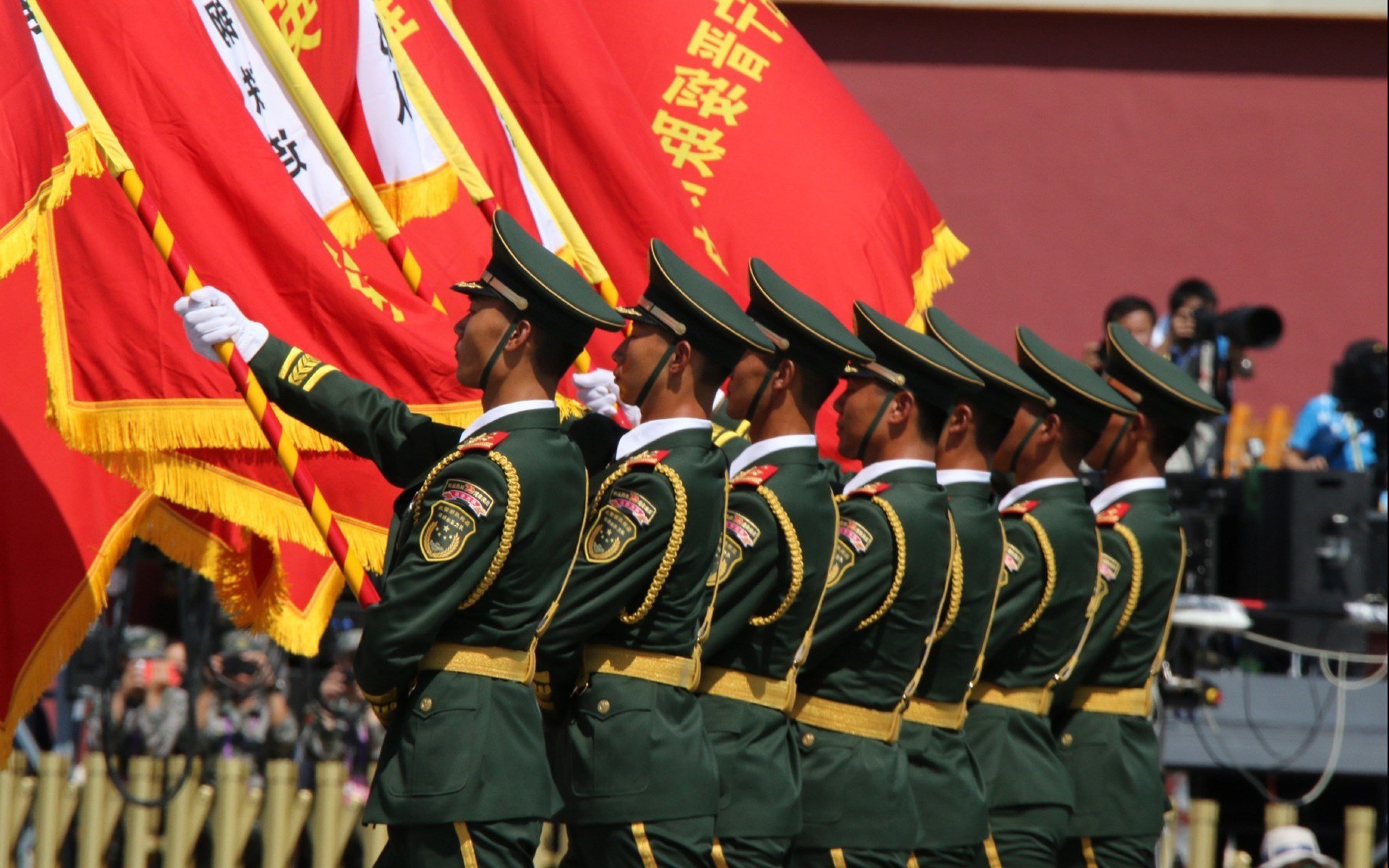 开云体育APP下载-孤星与雪山，杰伦格林43分超新星爆发背后，是山西残阵苦熬的夜